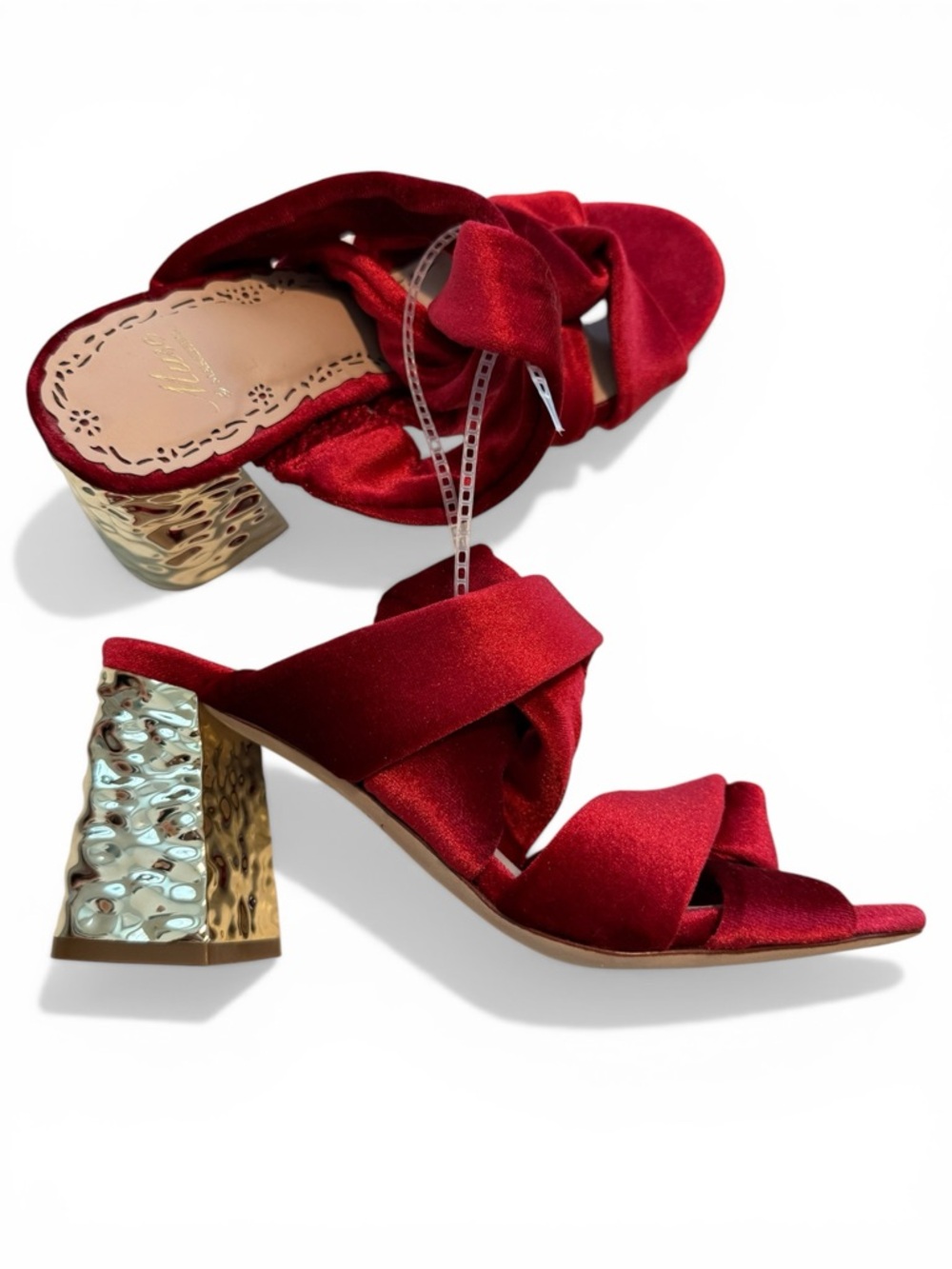 NWT Muse by Marchesa Red Velvet Heels Sandals 6.5 Luxury